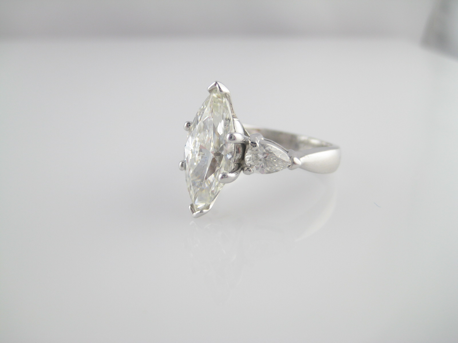 PLT Ladies Diamond Engagement Ring